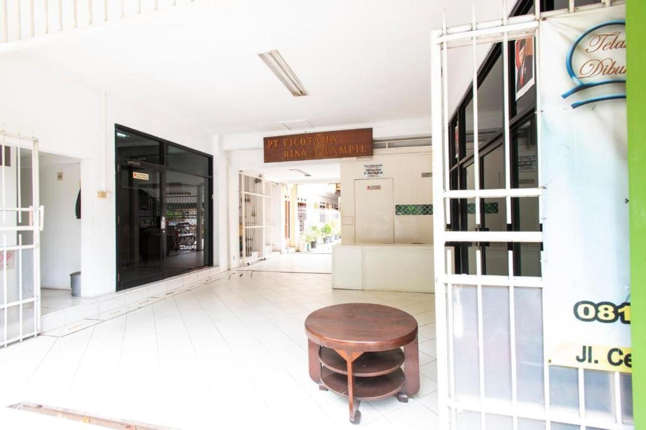 Spot On 3961 Fico's Syariah Hotel 2*